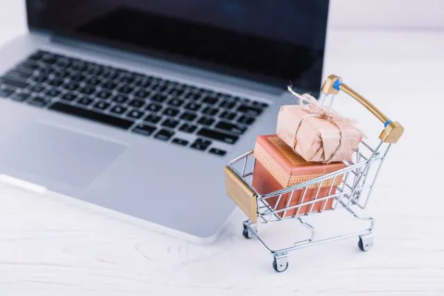 Inteligentny Moduł Analizy Twarzy, czyli jak podnieść atrakcyjność sklepu internetowego z kosmetykami?