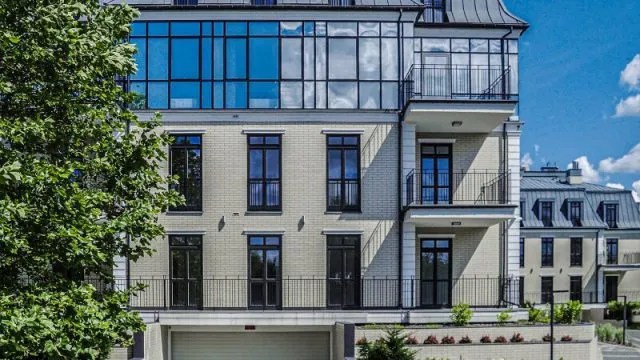 Wielopokojowe apartamenty w Konstancinie-Jeziornej już w sprzedaży - co w ofercie?